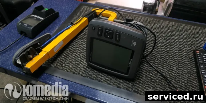 Эхолот Garmin echo 201DV
