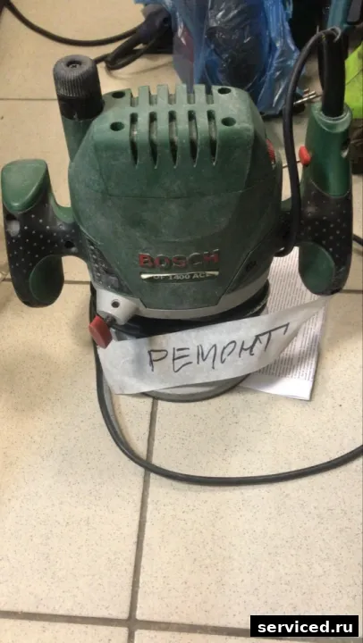 Фрезер Bosch POF1400 ACE