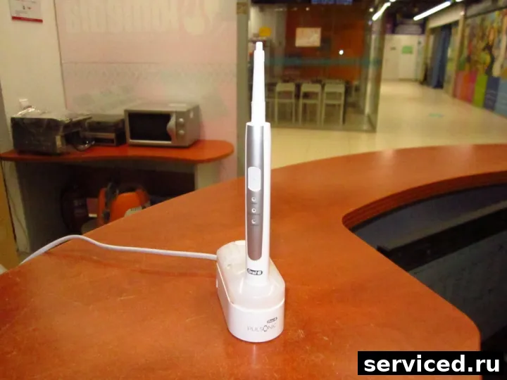 Электрическая зубная щетка Oral-B PULSONIC